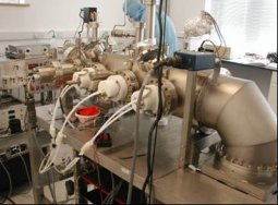 Class 1000 Vacuum Laboratory